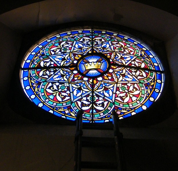 stained glass repair in Edinburgh